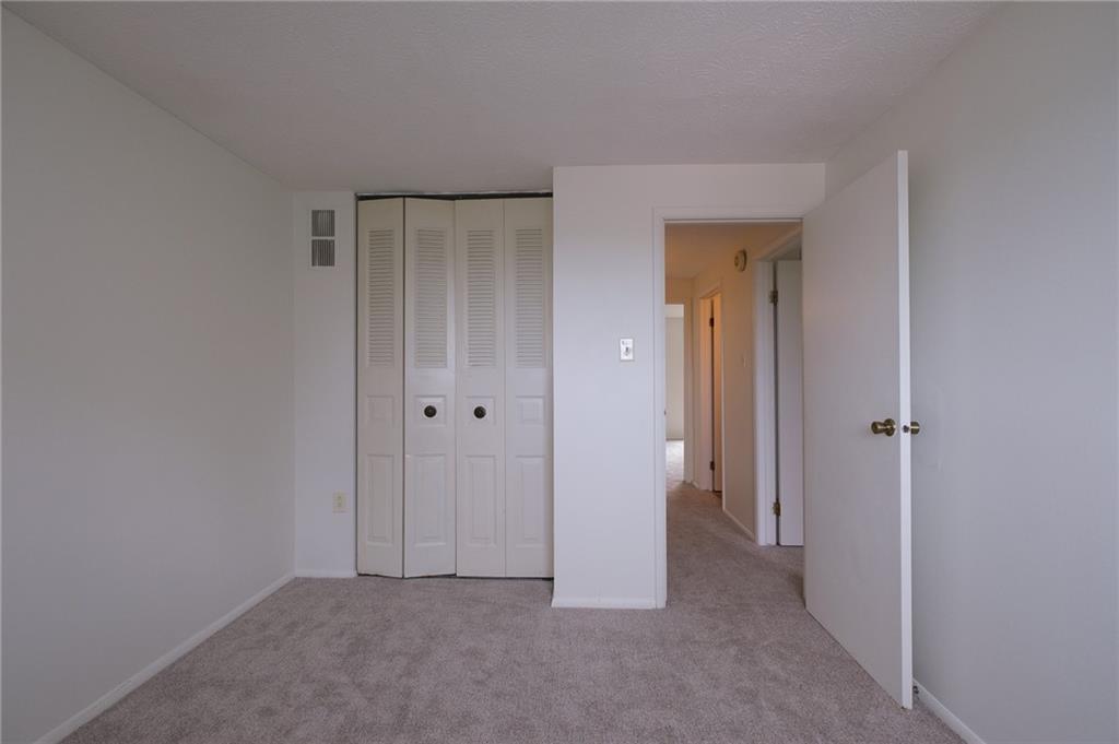 205 Old Ridge Road Coraopolis, PA 15108 - Photo 18 of 22 Gallery Image 18
