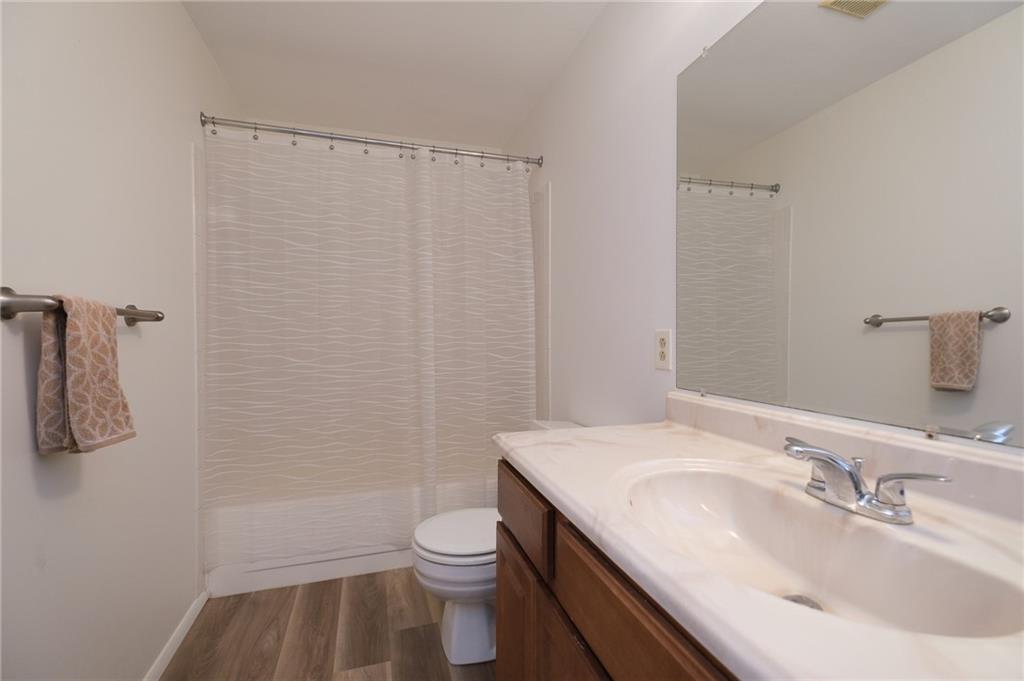 205 Old Ridge Road Coraopolis, PA 15108 - Photo 10 of 22 Gallery Image 10