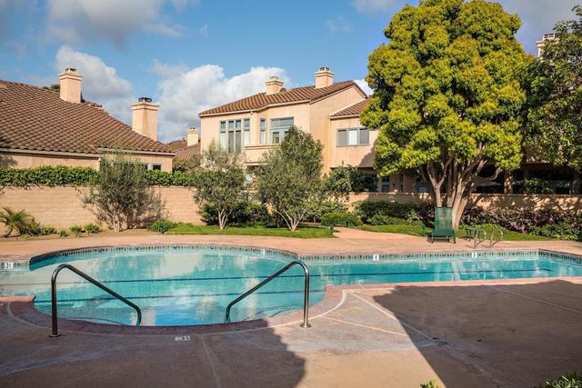 $1,465,000 | 16001 Via Galan, Rancho Santa Fe, CA 92091