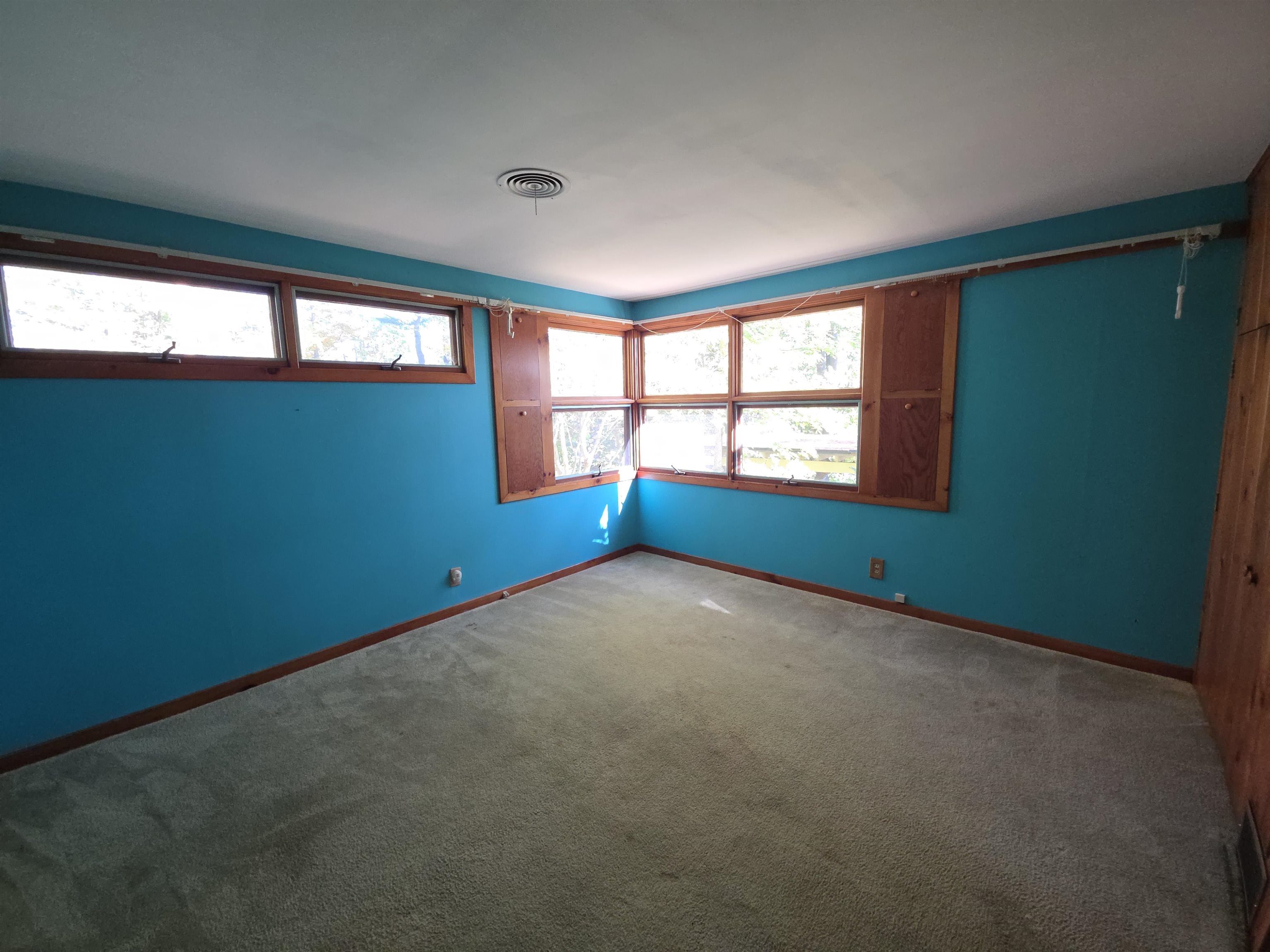 15 Frederic Street Springfield, VT 05156 - Photo 33 of 44