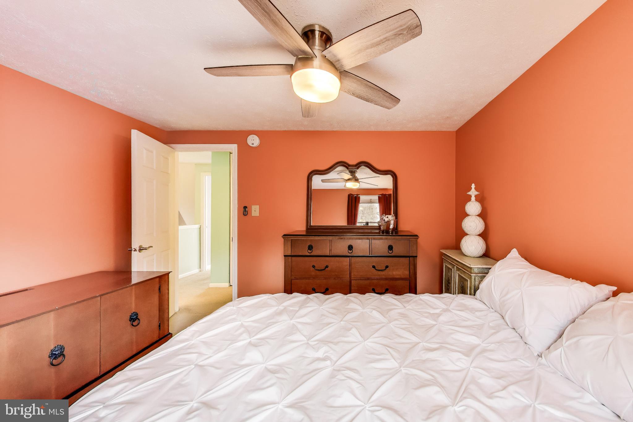 8404 Chillum Court Springfield, VA 22153 - Photo 34 of 56 Charming retreat with warm hues.
