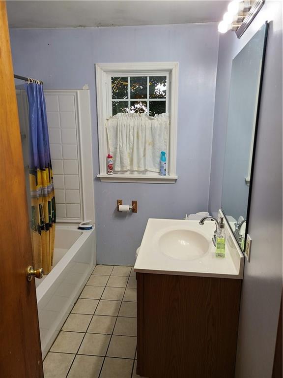 2404 Ruth Street New Castle, PA 16101 - Photo 4 of 8 Gallery Image 4