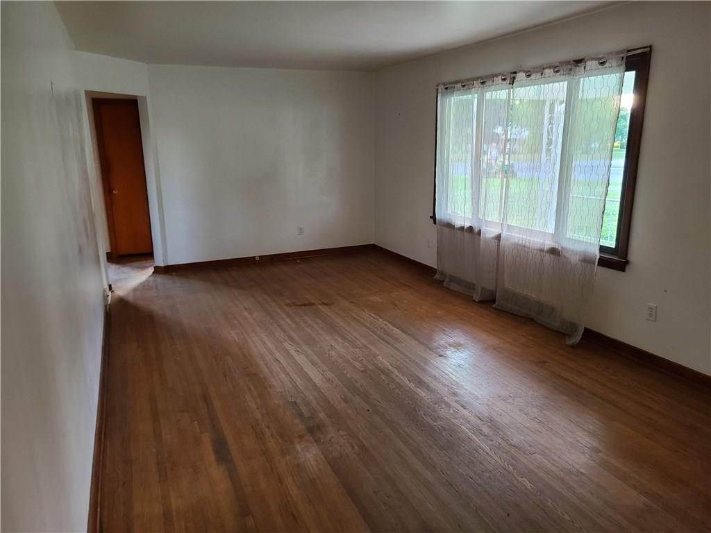 2404 Ruth Street New Castle, PA 16101 - Photo 5 of 8 Gallery Image 5