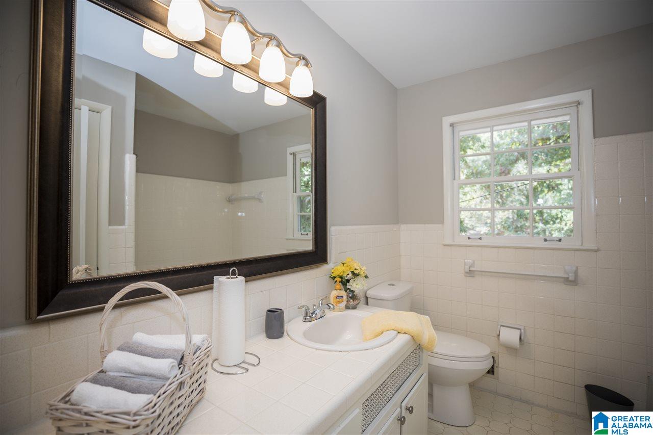 1114 Springview Street Birmingham, AL 35215 - Photo 24 of 35
