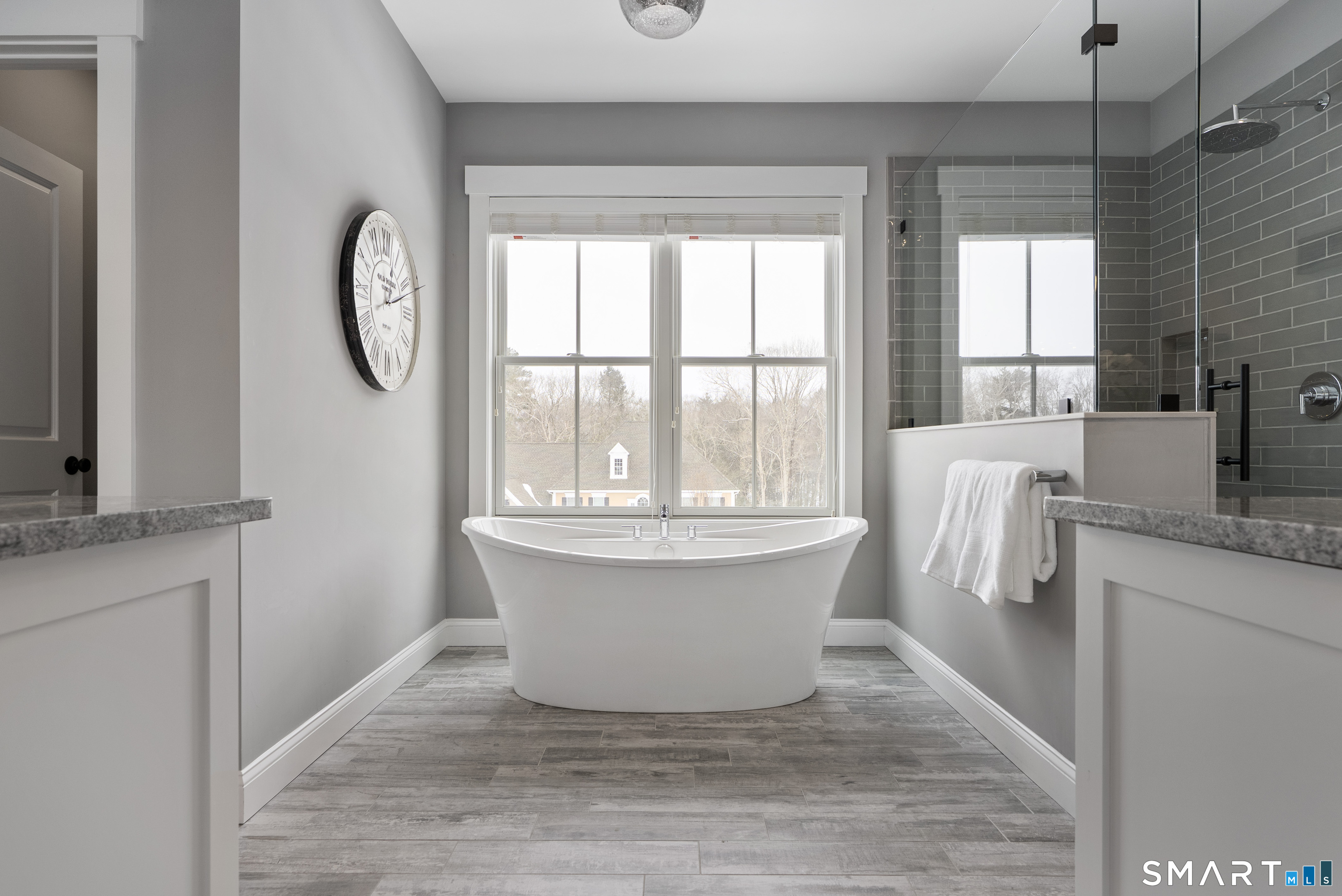 8 Gateshead Way Farmington, CT 06085 - Photo 33 of 39 a very nice looking room with a large window