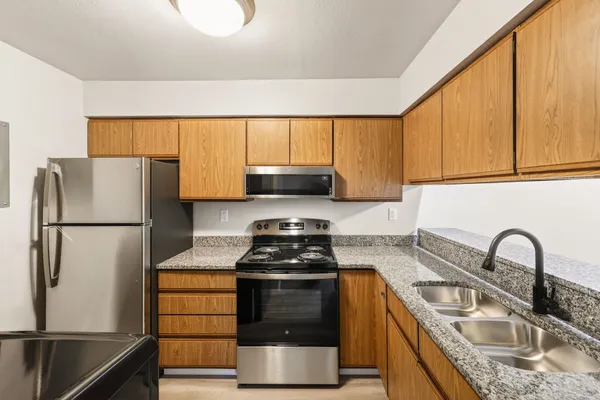 $207,500 | 1507 Whispering Pines Way, Fitchburg, WI 53713