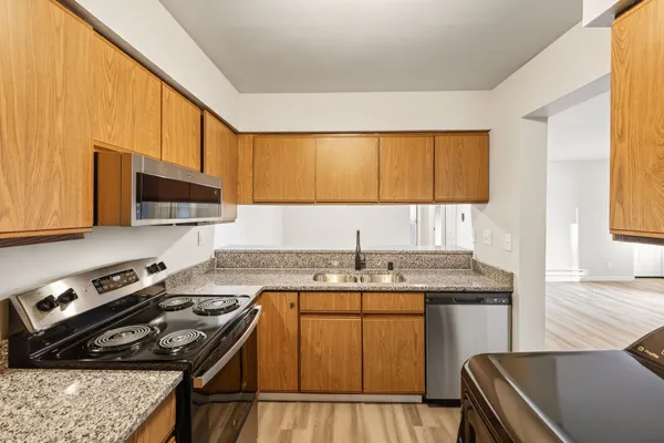 $207,500 | 1507 Whispering Pines Way, Fitchburg, WI 53713