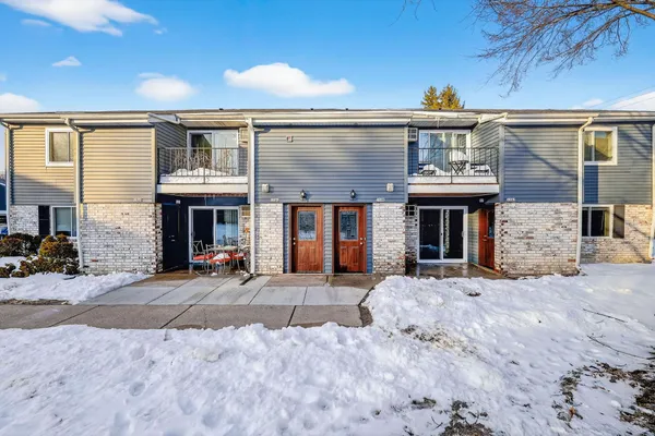 $207,500 | 1507 Whispering Pines Way, Fitchburg, WI 53713