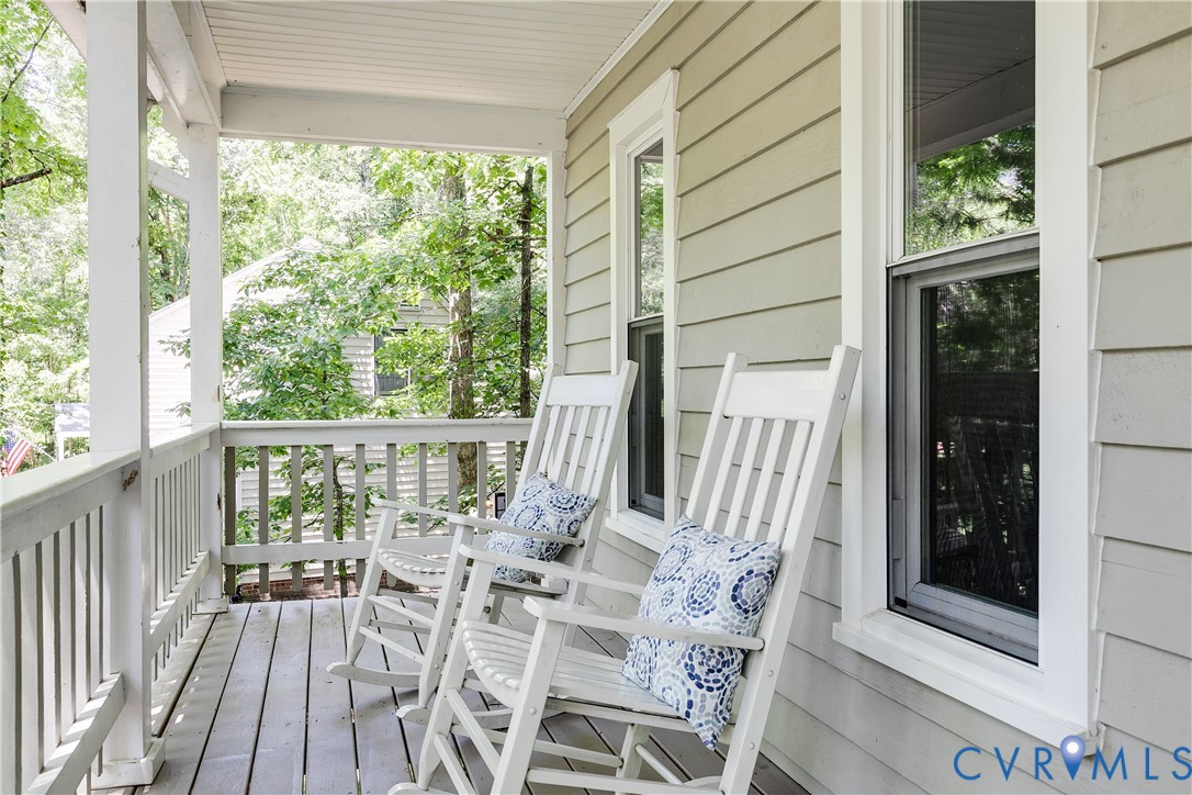 1107 Royal Ridge Road Midlothian, VA 23114 - Photo 6 of 47
