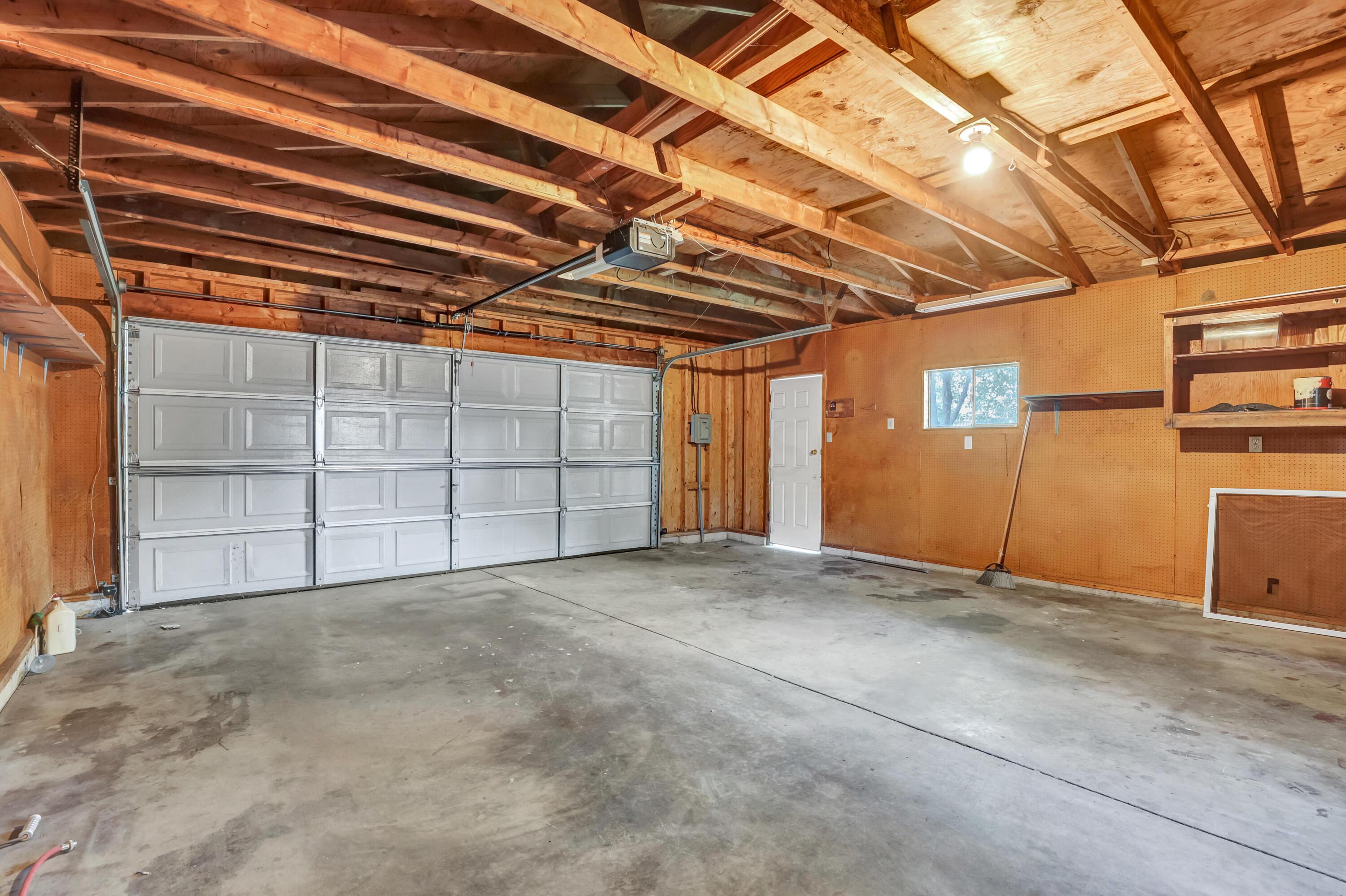 2988 Renfro Road Columbus, OH 43232 - Photo 32 of 40 0N4A8629
