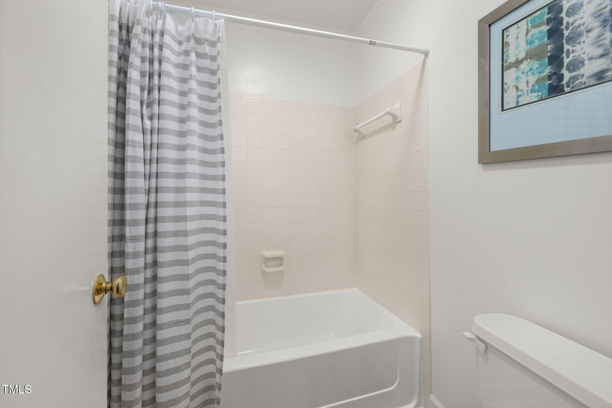 2520 Avent Ferry Road, Unit 103 Raleigh, NC 27606 - Photo 20 of 23 23-web-or-mls-7K5A2224-2