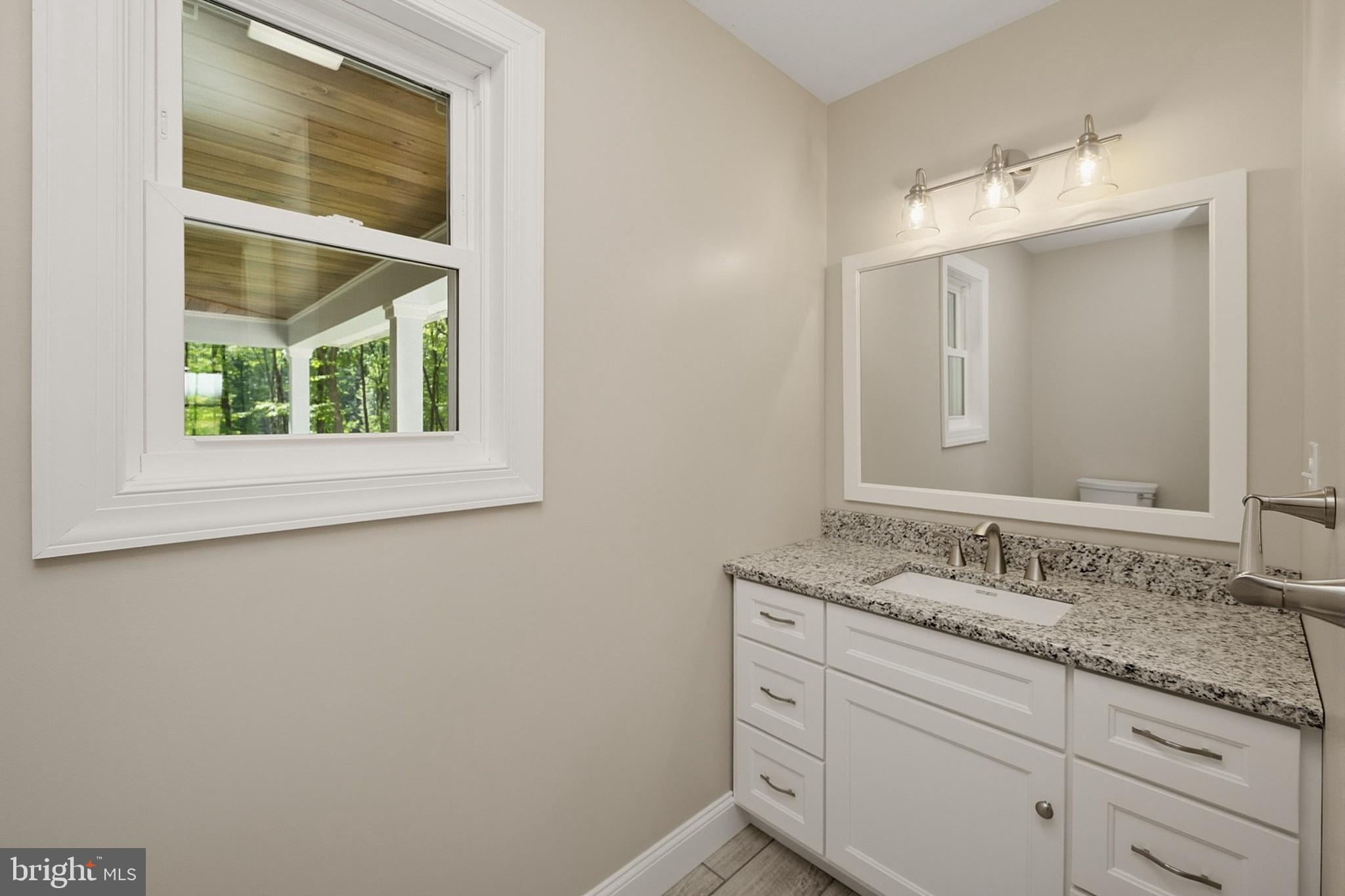 114 Dripping Spring Road Morgantown, WV 26508 - Photo 43 of 88 Main Floor Half Bath
