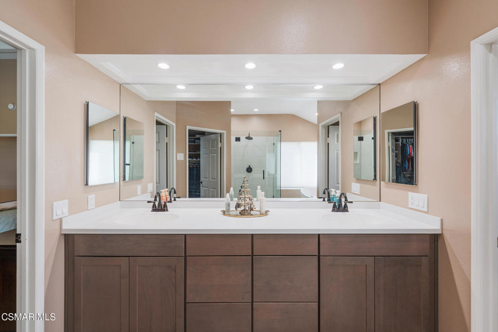 2648 Georgette Place Simi Valley, CA 93063 - Photo 23 of 53