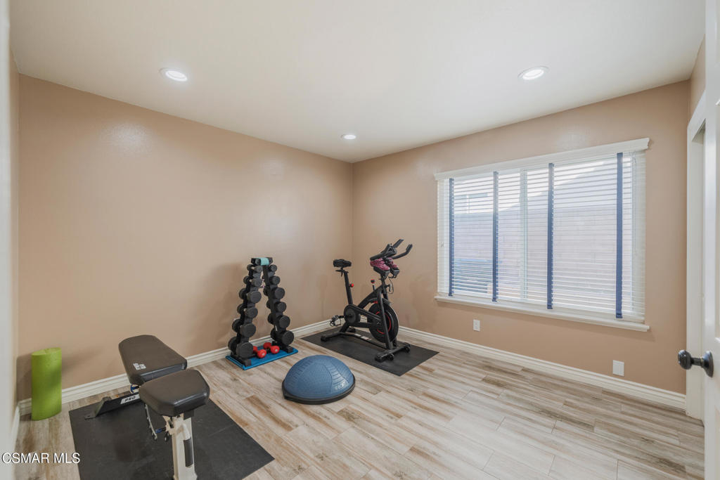 2648 Georgette Place Simi Valley, CA 93063 - Photo 25 of 53