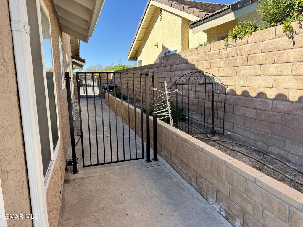 2648 Georgette Place Simi Valley, CA 93063 - Photo 42 of 53