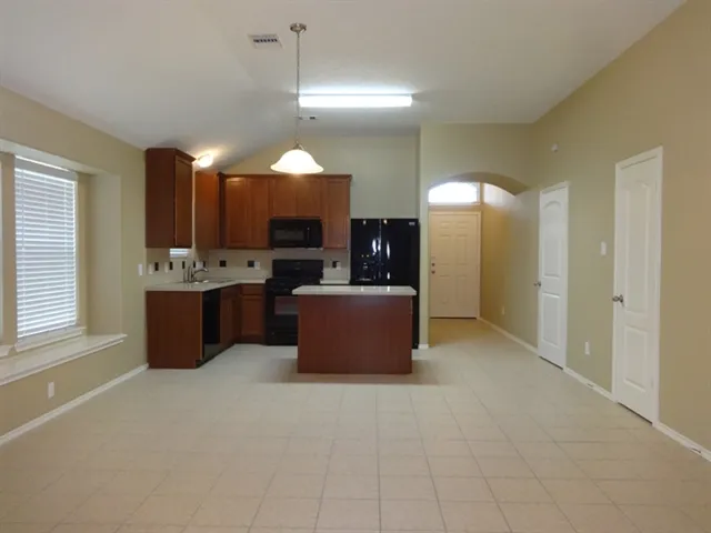 $1,895 | 21515 Rose Mill Drive, Kingwood, TX 77339