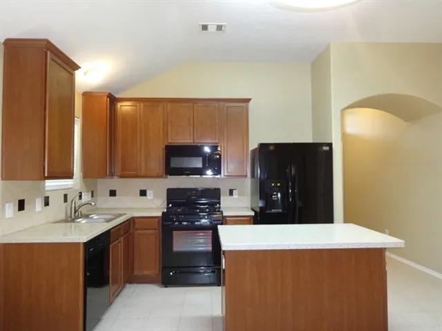 $1,895 | 21515 Rose Mill Drive, Kingwood, TX 77339