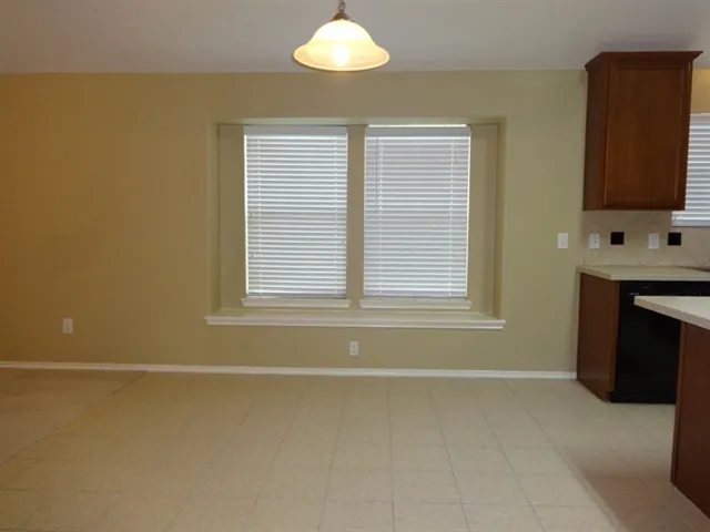 $1,895 | 21515 Rose Mill Drive, Kingwood, TX 77339