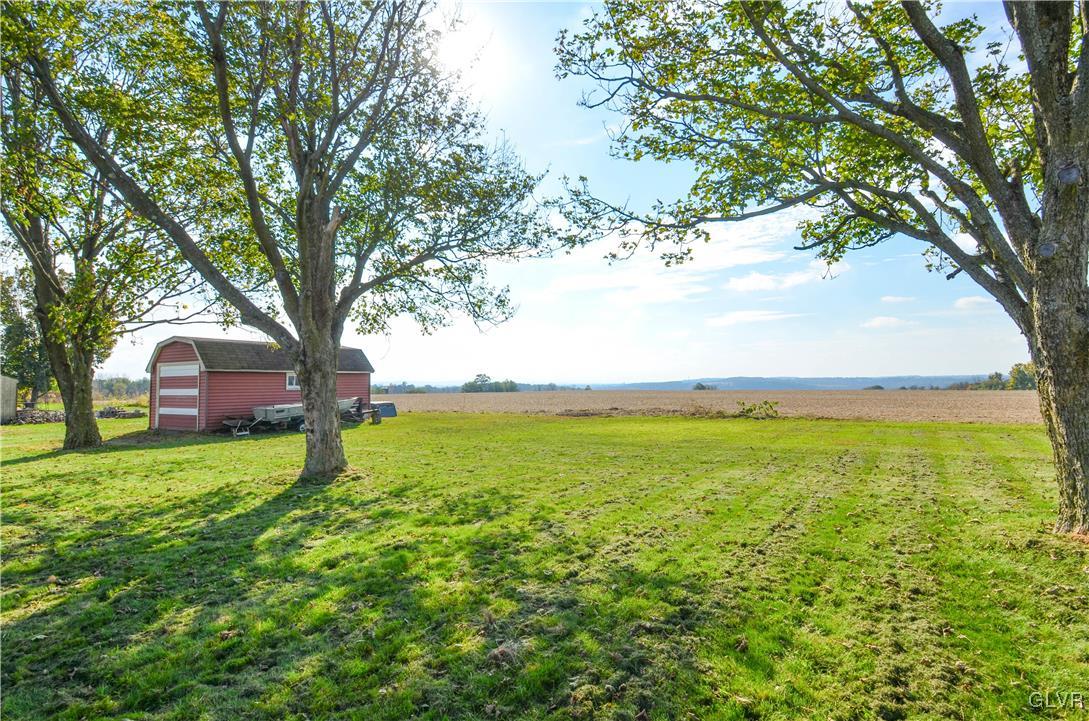 5759 Kesslersville Road Nazareth, PA 18064 - Photo 2 of 29 Gallery Image 2