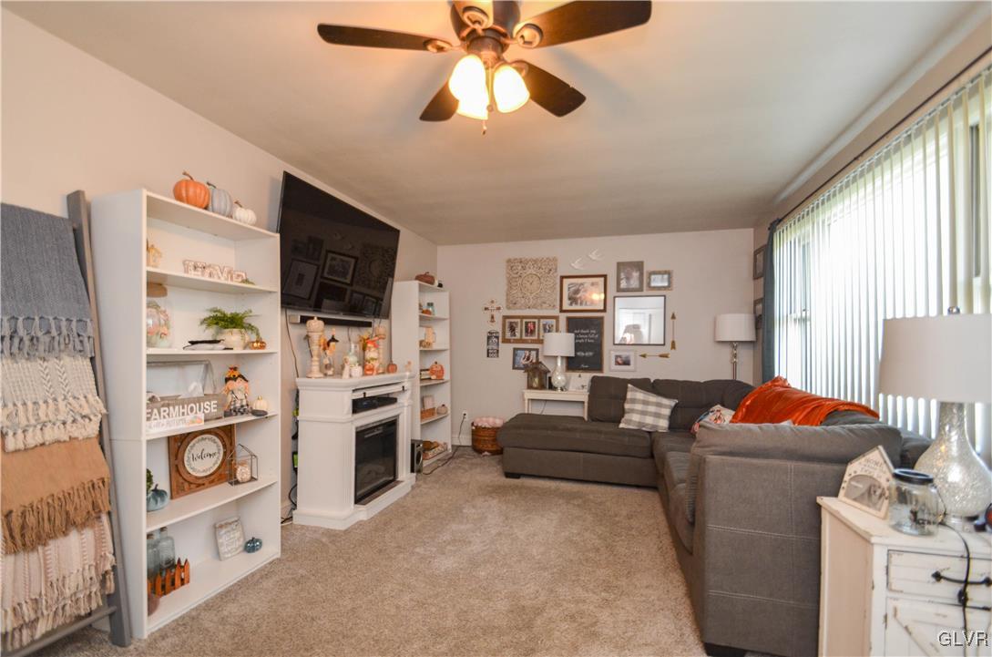 5759 Kesslersville Road Nazareth, PA 18064 - Photo 4 of 29 Gallery Image 4