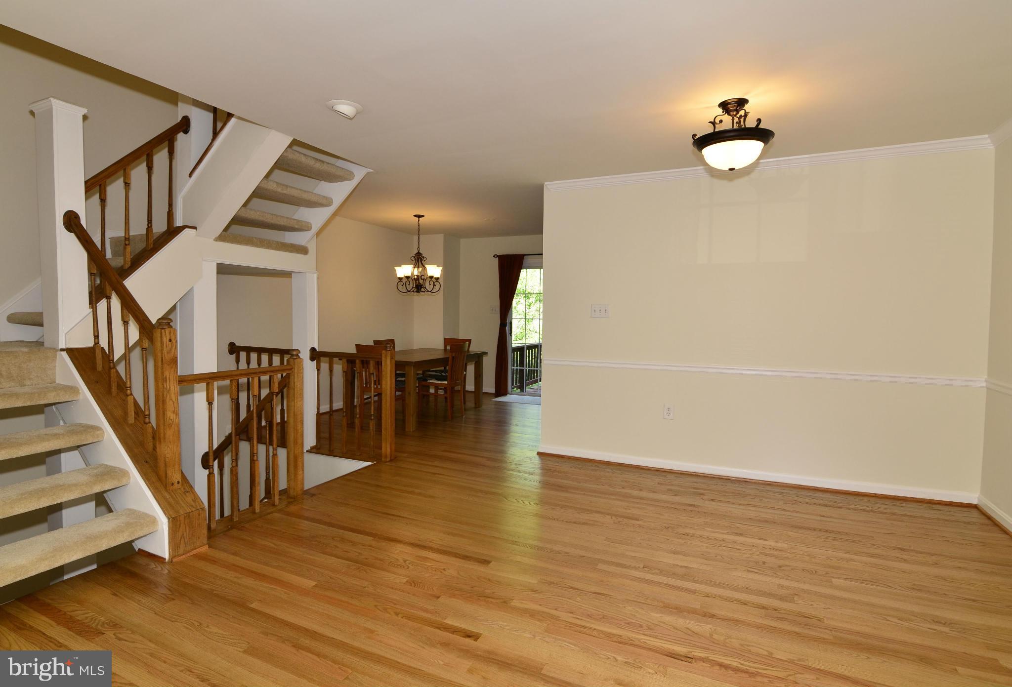11924 Sentinel Point Court Reston, VA 20191 - Photo 4 of 30 Dining Room