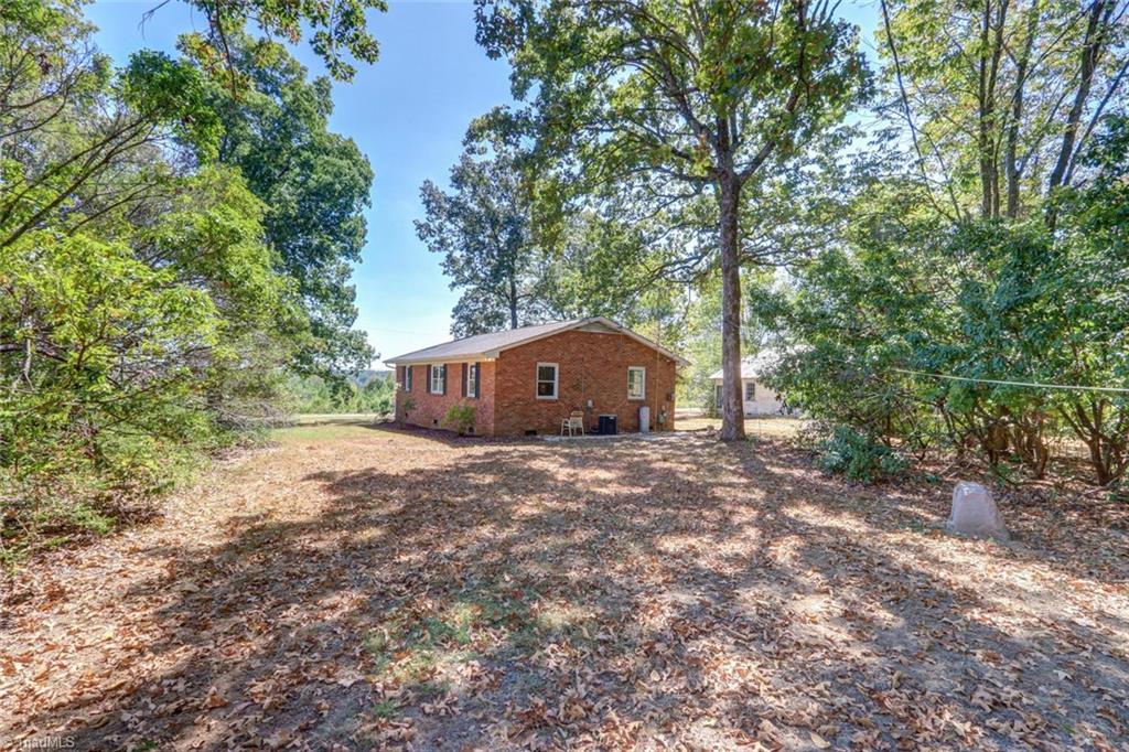 2627 Anthony Road Burlington, NC 27215 - Photo 20 of 23 Gallery Image 20