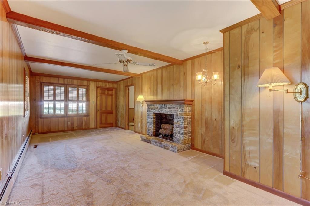 2627 Anthony Road Burlington, NC 27215 - Photo 4 of 23 Gallery Image 4