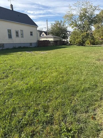 $12,000 | 10402 South Wabash Avenue, Chicago, IL 60628