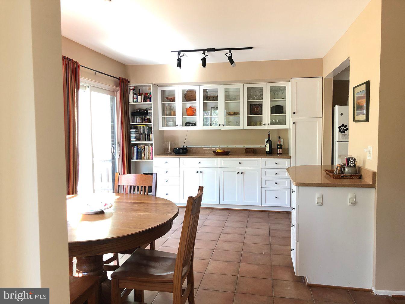 1650 Bentana Way Reston, VA 20190 - Photo 16 of 37 Gallery Image 16