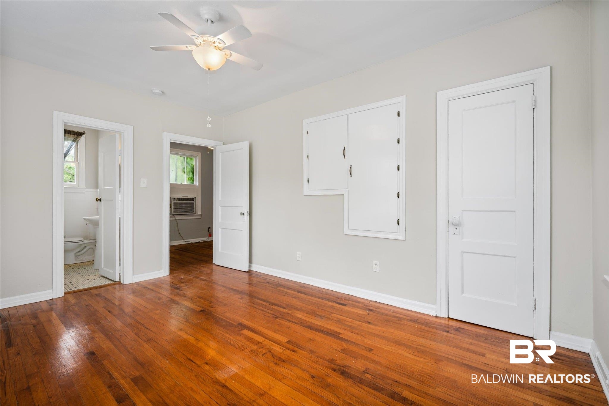 156 South Monterey Street Mobile, AL 36604 - Photo 31 of 33