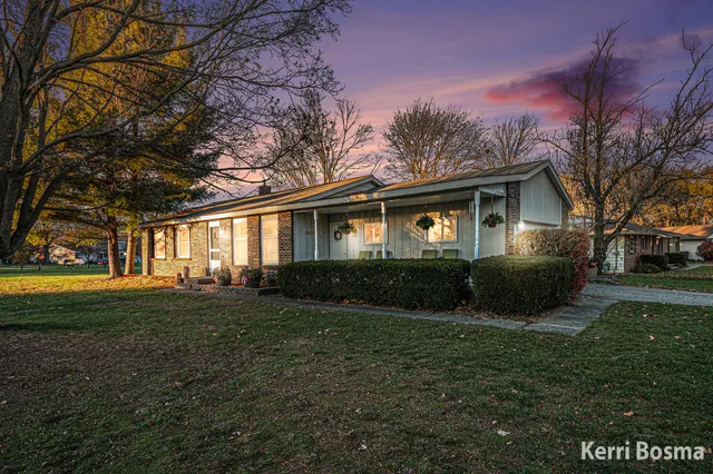 $280,000 | 7836 Elbow Drive, Jenison, MI 49428