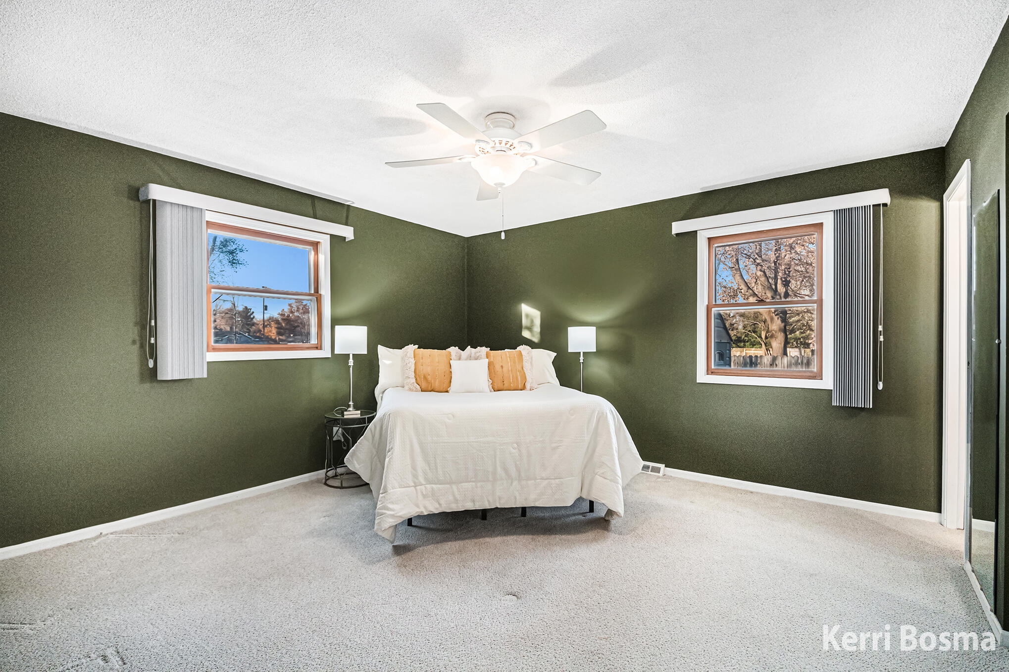 7836 Elbow Drive Jenison, MI 49428 - Photo 2 of 18 IMG_0402