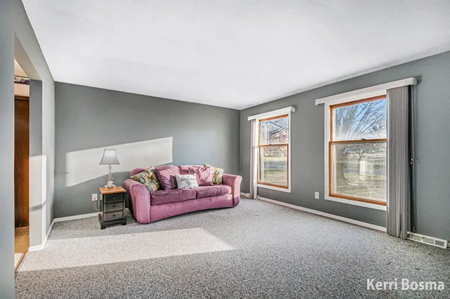 $280,000 | 7836 Elbow Drive, Jenison, MI 49428