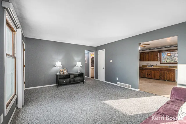 $280,000 | 7836 Elbow Drive, Jenison, MI 49428