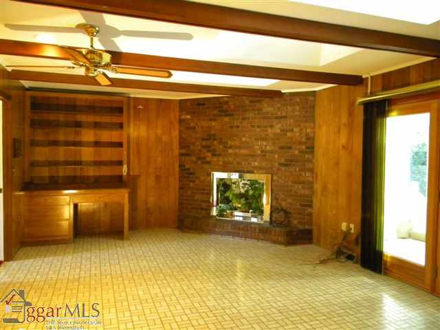 801 Butler Springs Road Greenville, SC 29615 - Photo 6 of 24 Gallery Image 6