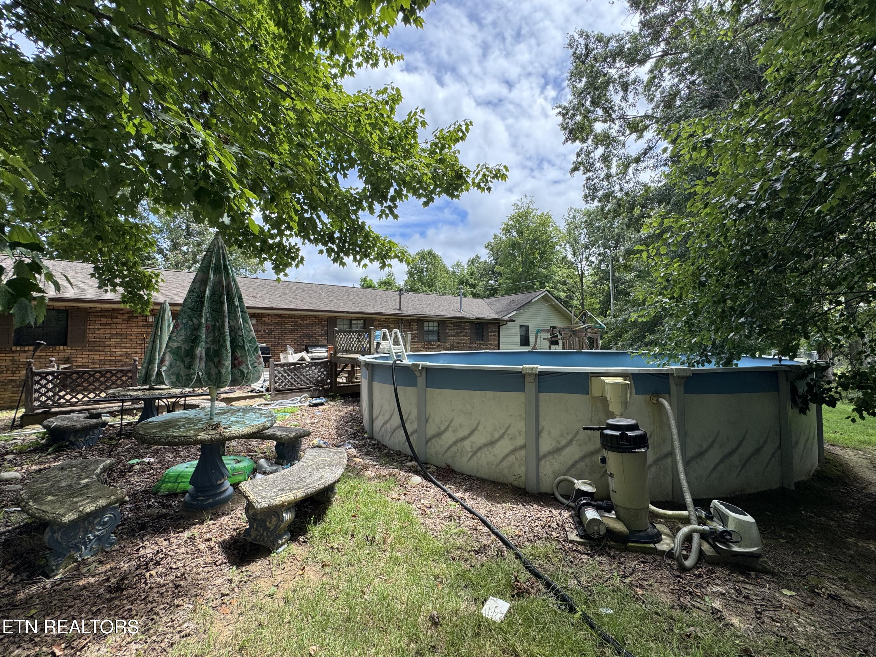 108 Hope Street Huntsville, TN 37756 - Photo 7 of 37 IMG_8662