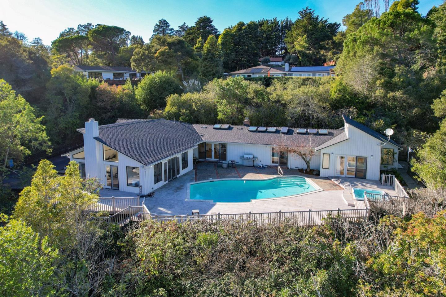 440 Remillard Drive Hillsborough, CA 94010 - Photo 2 of 47