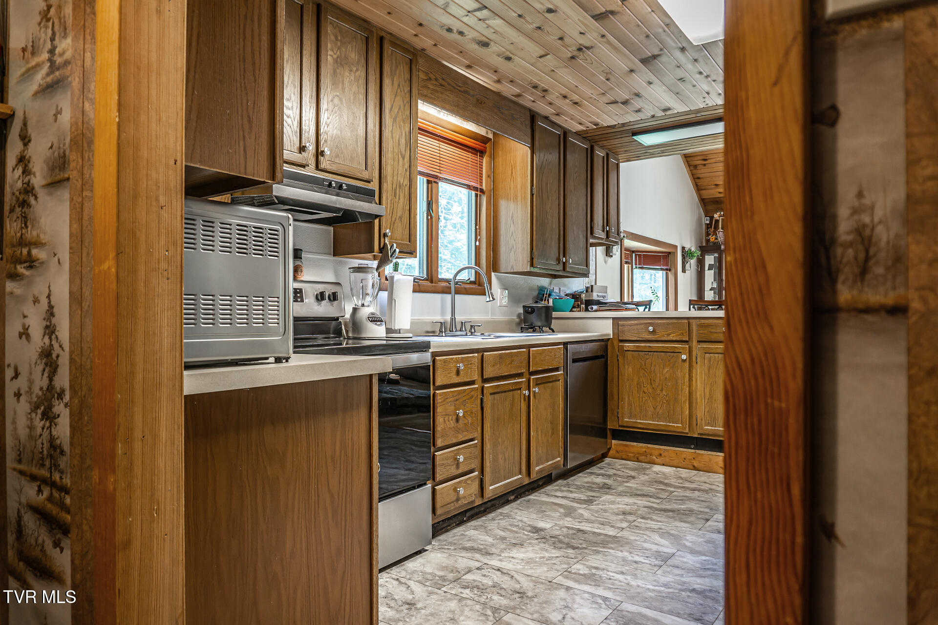 835 Pike Road Greeneville, TN 37745 - Photo 16 of 63 835PikeRdB_023