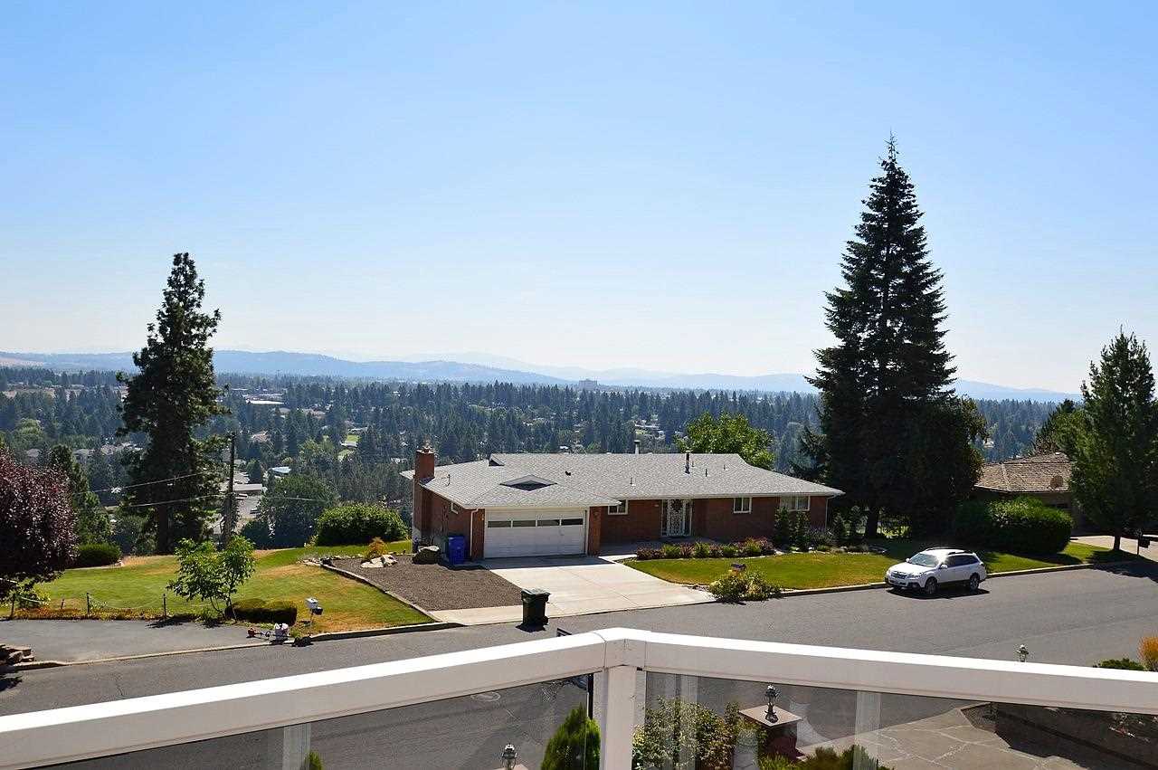 8515 North Northview Road Spokane, WA 99208 - Photo 10 of 20