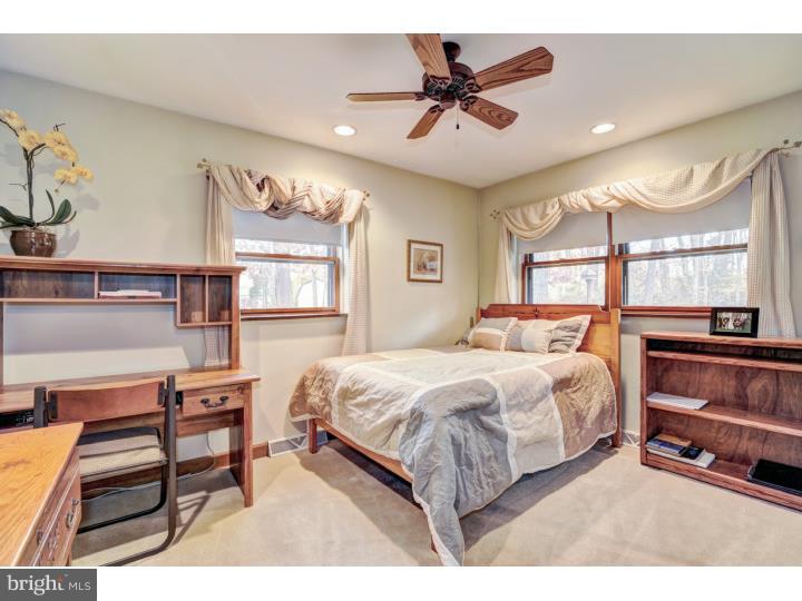 667 Fries Mill Road Williamstown, NJ 08094 - Photo 15 of 25 Bedroom 2