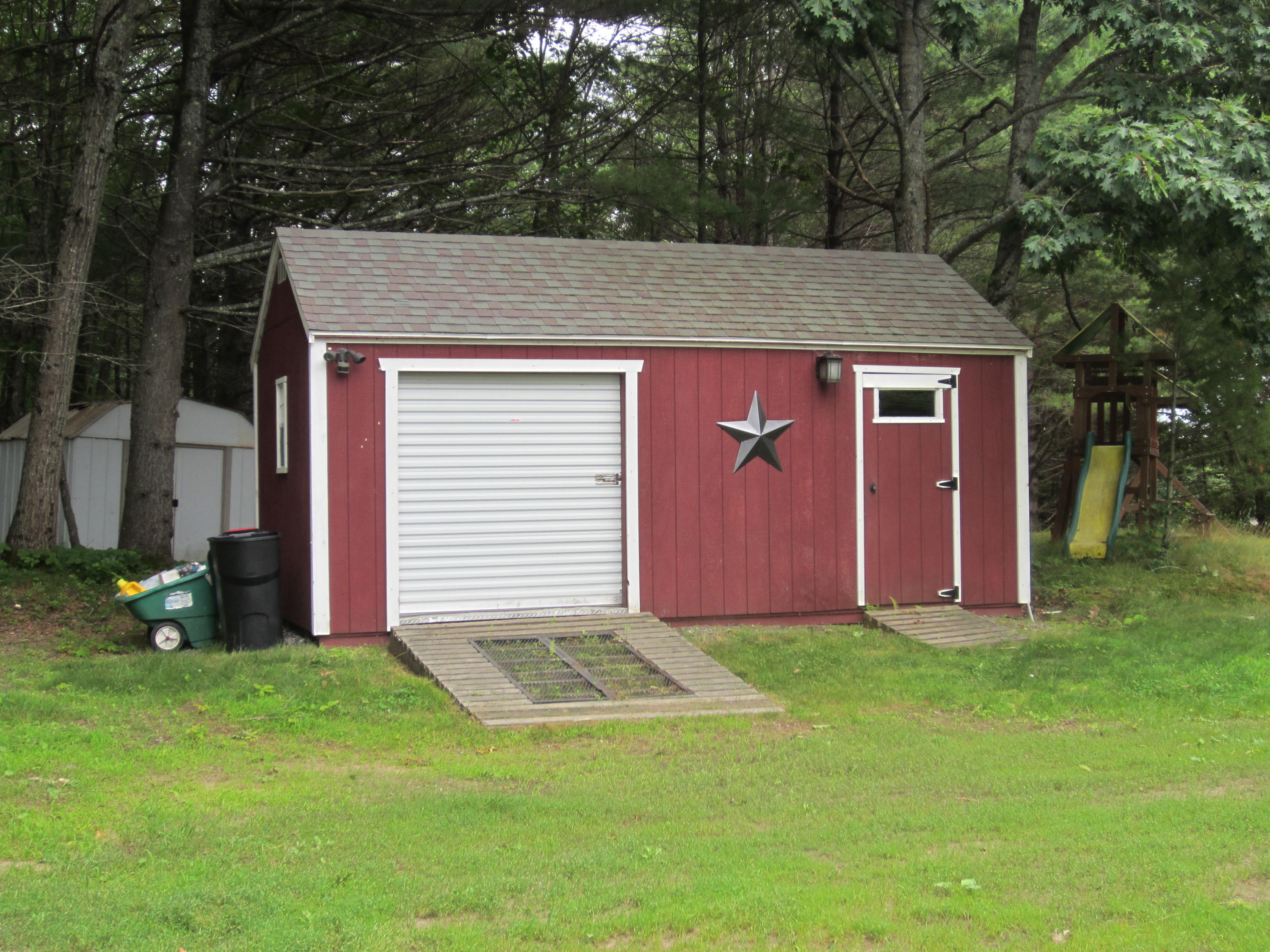 123 Middlesex Road Topsham, ME 04086 - Photo 3 of 17 IMG_4888