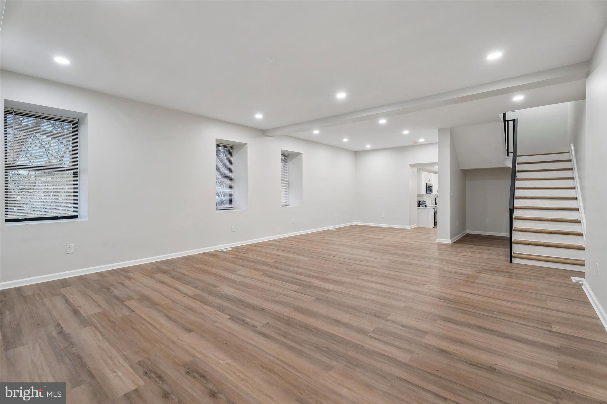 4359 Fleming Street Philadelphia, PA 19128 - Photo 22 of 43 living room