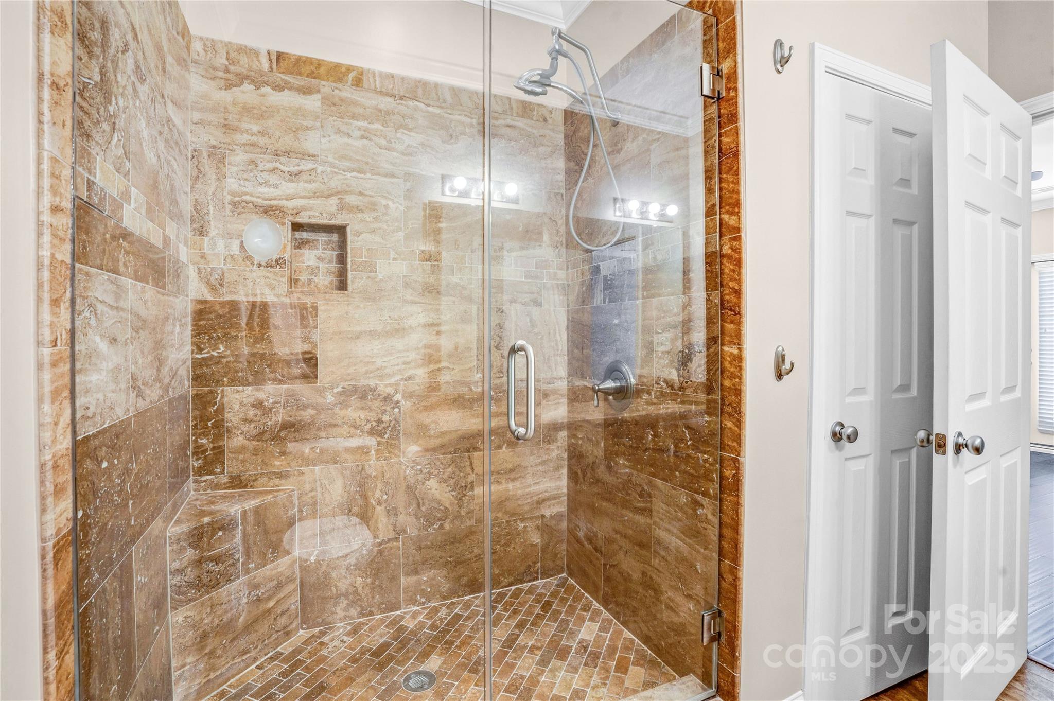 1000 East Woodlawn Road, Unit 105 Charlotte, NC 28209 - Photo 25 of 42