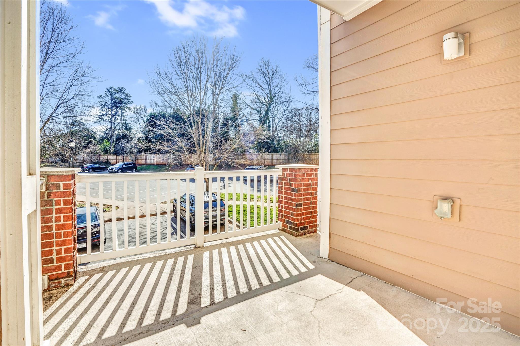 1000 East Woodlawn Road, Unit 105 Charlotte, NC 28209 - Photo 33 of 42