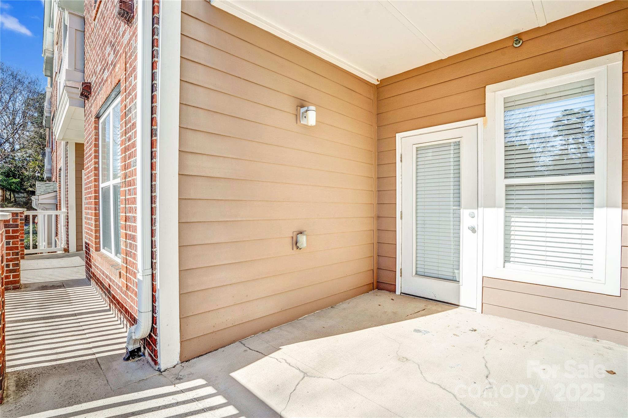 1000 East Woodlawn Road, Unit 105 Charlotte, NC 28209 - Photo 34 of 42