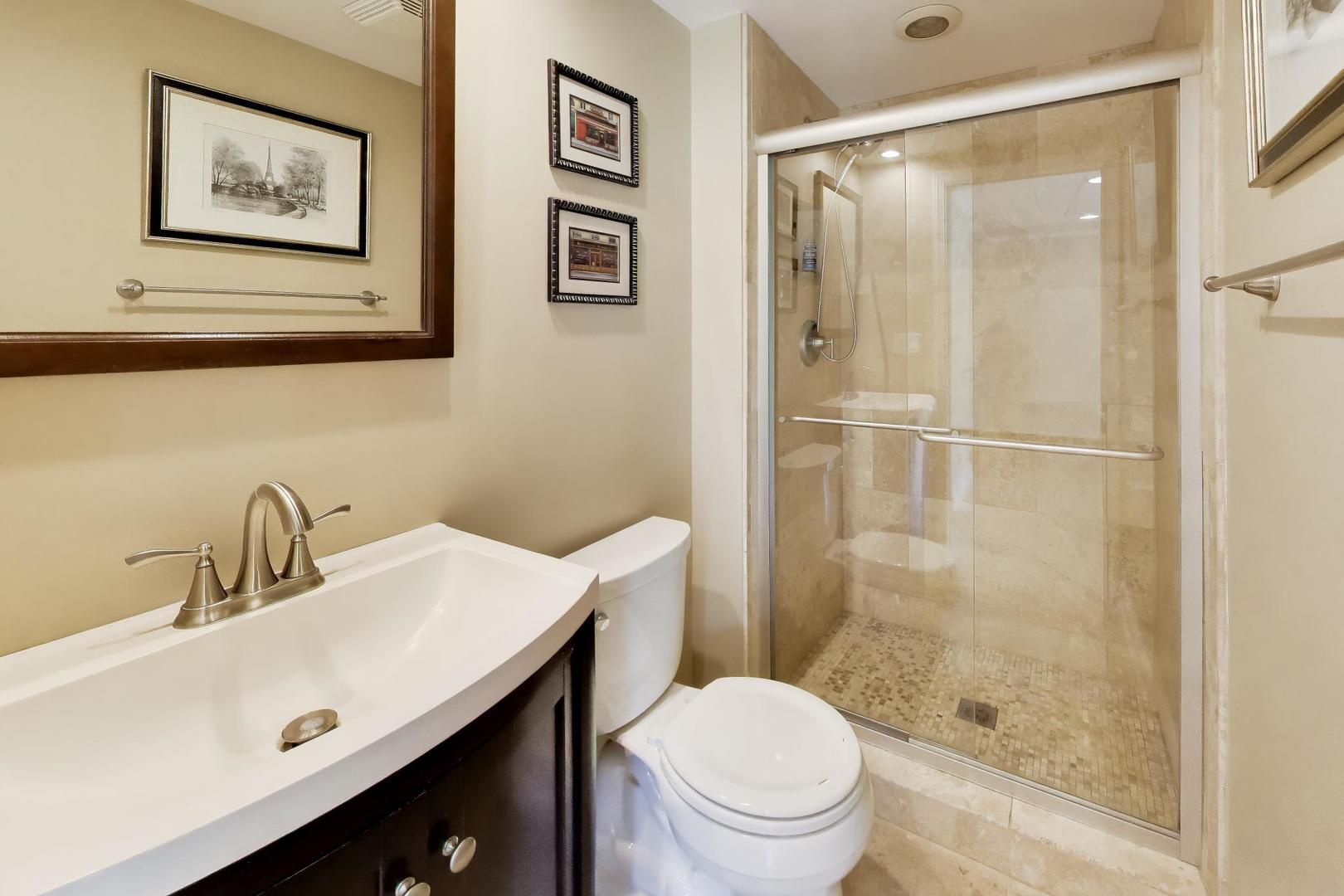 24331 North Kelsey Road Barrington, IL 60010 - Photo 13 of 63