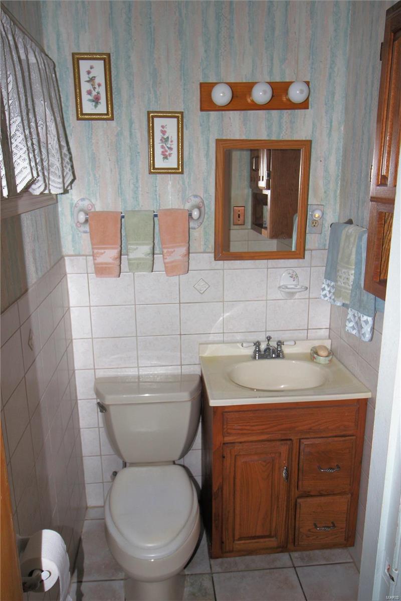 4101 Banks Road Bridgeton, MO 63074 - Photo 17 of 23 Gallery Image 17