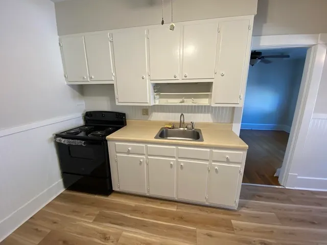 $1,400 | 61 Western Avenue, Unit 4, Westfield, MA 01085