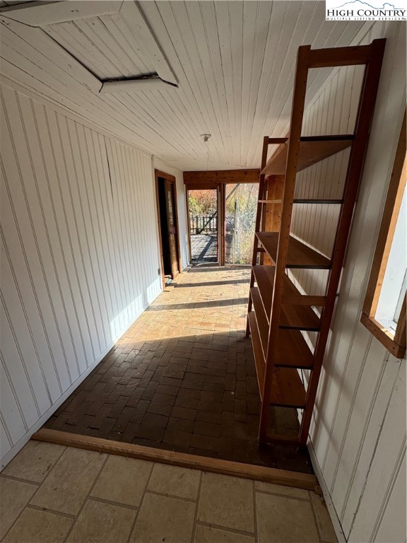 652 Isaac's Branch Road Sugar Grove, NC 28679 - Photo 19 of 39 Gallery Image 19