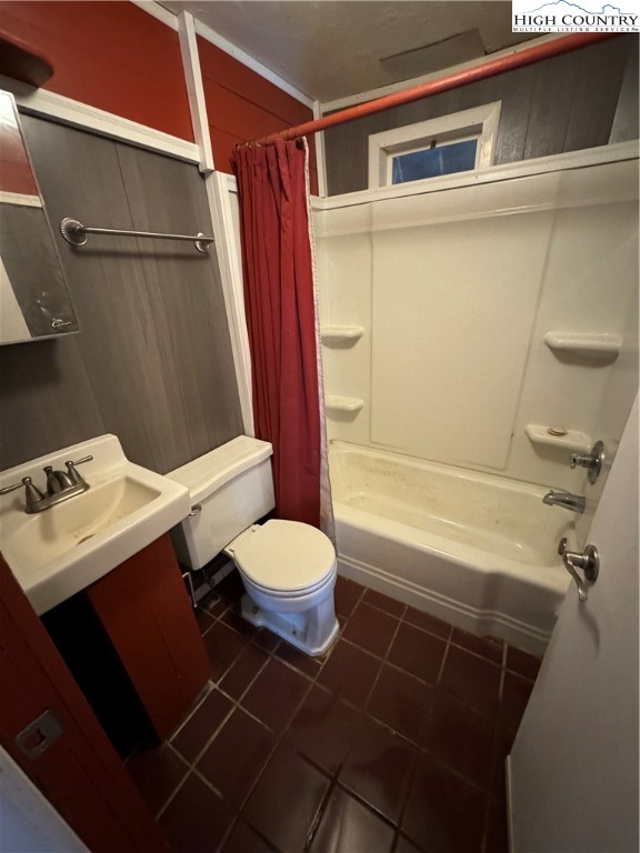652 Isaac's Branch Road Sugar Grove, NC 28679 - Photo 23 of 39 Gallery Image 23
